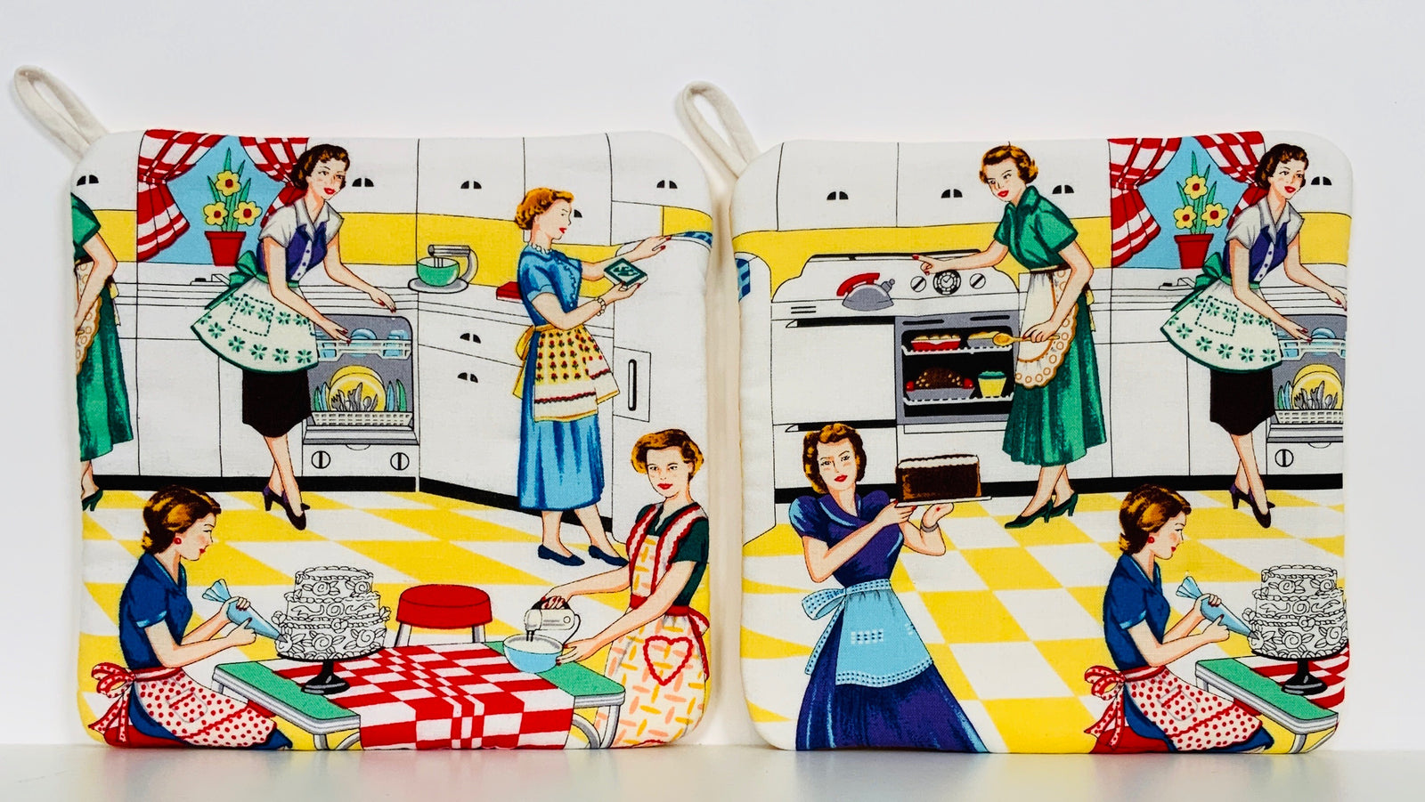 Hot Pads! Ladies Baking Cake