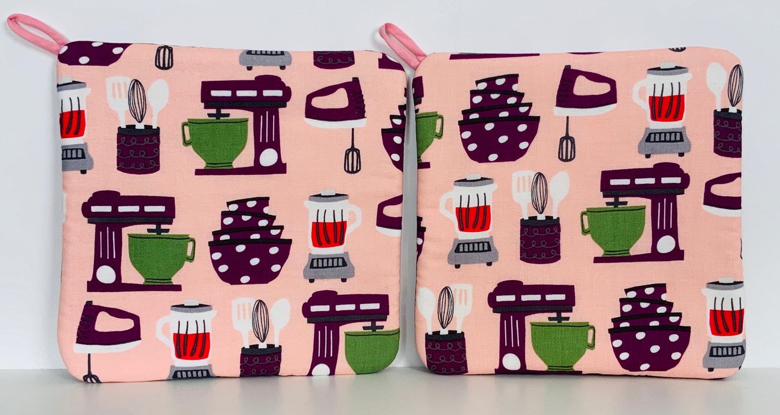 Hot Pads! Retro Kitchen