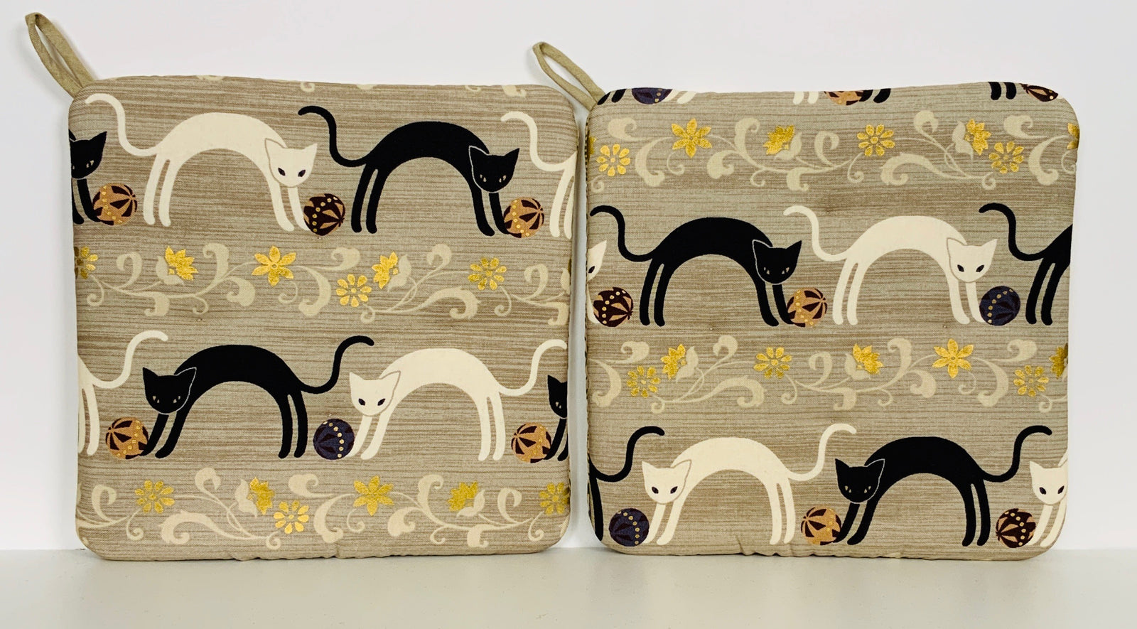 Hot Pads! Cats