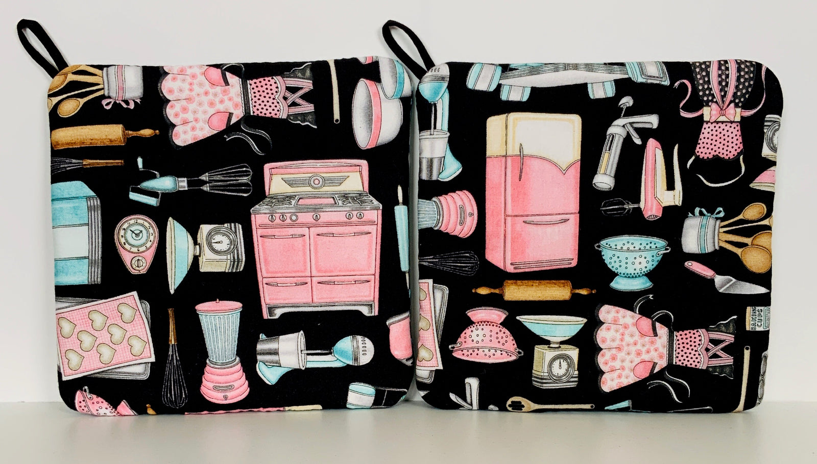 Hot Pads! Retro Kitchen