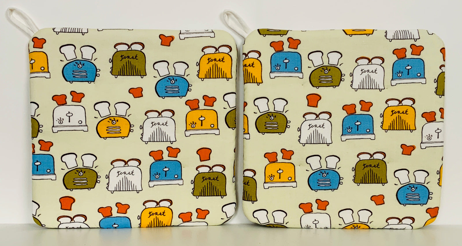 Hot Pads! Toaster